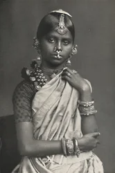 Tamulin avec bijoux, 1926