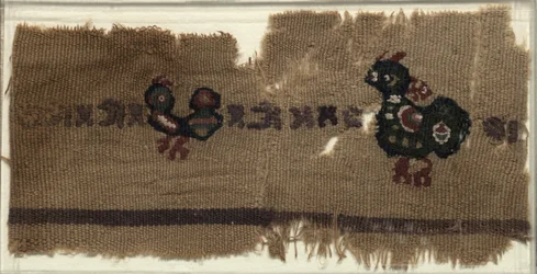 Tapisserie avec oiseaux et lettres grecques
