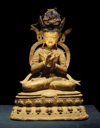 Tathagata Vairocana / Sculpture, 1300 ap. J.-C.