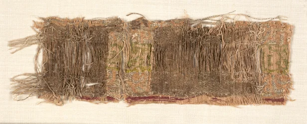 Fragment de textile, 13ème siècle