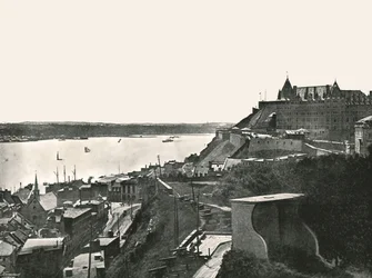 La Citadelle et le fleuve Saint-Laurent, Québec, Canada