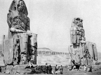 Les Colosses de Memnon, Louxor Thèbes, Égypte, vers 1922
