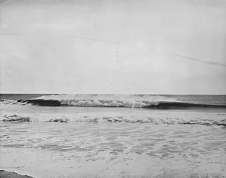 La vague peignée, côte du New Jersey, vers 1897