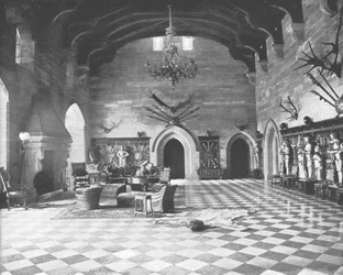 La Grande Salle, Château de Warwick, Warwickshire, 1894