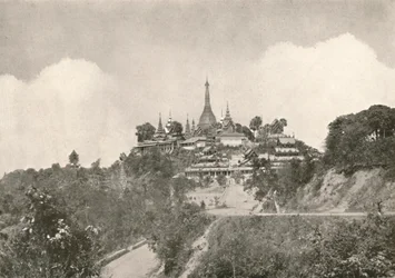 La Grande Pagode, Moulmein, 1900