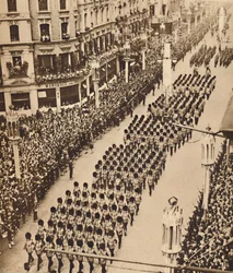Les Gardes à Oxford Street, 12 mai 1937