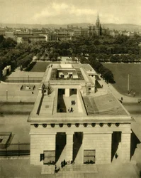 Le Monument des Héros, Vienne, Autriche