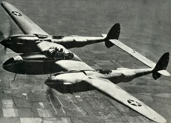Le Lockheed Lightning, 1941