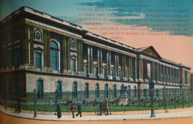 Colonnade du Palais du Louvre, Paris, vers 1920
