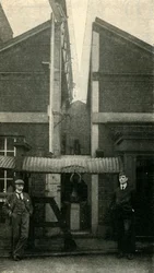Le méridien de Greenwich, à partir duquel toutes les mesures de temps sont faites, 1901