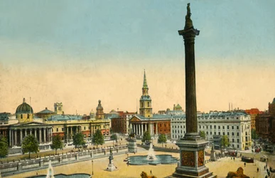 La National Gallery et la colonne de Nelson, Trafalgar Square, Londres, c1910