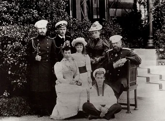 La famille impériale russe, vers 1892-1894