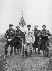 Le drapeau du Régiment de Marche, de la Légion étrangère française, vers 1914-1918