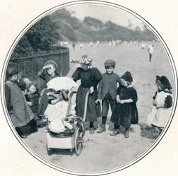 La petite mère, Regents Park, Londres, c1900 1901