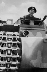 La nouvelle arme de char, 1936