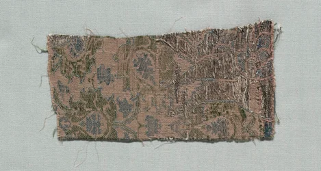 Trois fragments de soie gothique italienne, 1350-1399