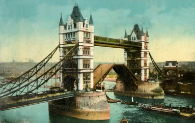 Tower Bridge, Londres