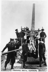 Formation des artilleurs navals, Whale Island, Portsmouth, Hampshire, 1937