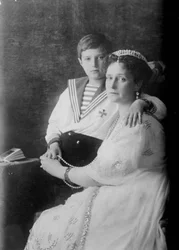 Tsarévitch Alexis de Russie et Tsarine Alexandra, vers 1910