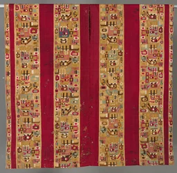 Tunique avec sacrificateur