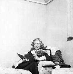 Una Merkel, actrice de cinéma américaine, 1934-1935