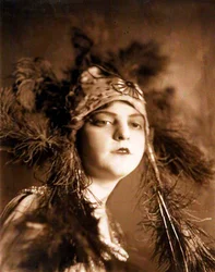 Vera Nemchinova, danseuse de ballet russe, années 1910