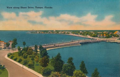 Vue le long de Shore Drive, Tampa, Floride, vers les années 1940