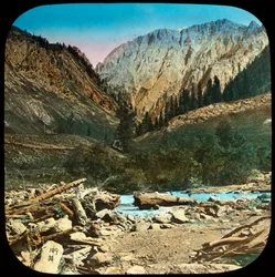 Vue entre Sonamarg et Baltal, Cachemire, Inde, fin du 19e ou début du 20e siècle