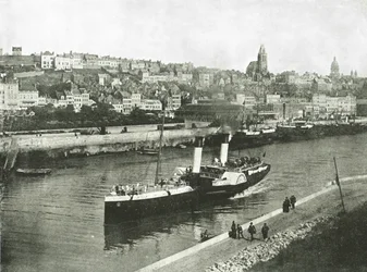 Vue depuis le quai ouest, Boulogne, France, 1895