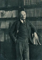 Vladimir Ilitch Lénine, dirigeant bolchevique russe, au Kremlin, Moscou, Russie, octobre 1918