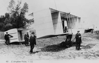 Biplan Voisin, 1910