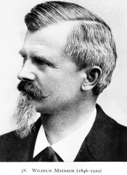 Wilhelm Maybach, inventeur et concepteur de voitures allemand, vers 1900