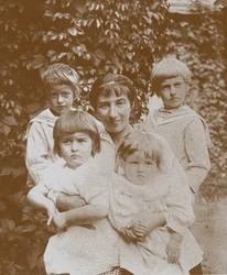 Zinaida Serebriakova avec ses enfants, années 1920