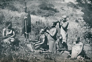 Coiffure des filles zouloues, 1912