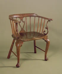 Chaise Windsor en if et orme, vers 1760