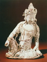 Figure émaillée blanche de Ching-te-Chen d