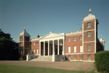 Vue extérieure du côté est, Osterley Park, Middlesex