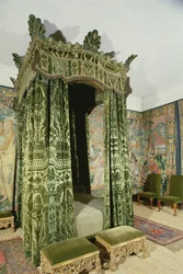 Intérieur de Hardwick Hall, Derbyshire, montrant la Chambre Verte avec des meubles et tentures d