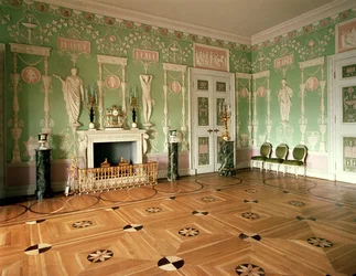 Intérieur de la salle à manger verte