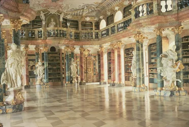 Intérieur de la bibliothèque, achevée en 1744