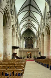 Intérieur de la nef, cathédrale de Gloucester, Gloucestershire, début du XIIe siècle