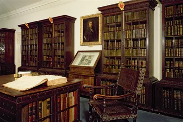 Vue intérieure de la bibliothèque Pepys, Collège Magdalene, Cambridge