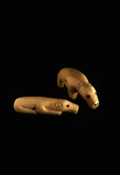 Ours polaires inuits, XIVe - XVe siècle (os)