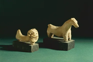 Lion et cheval en terre cuite, Mohenjodaro, 2300-1750 av. J.-C.