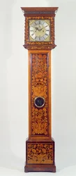 Horloge de parquet en marqueterie de noyer, par Daniel Quare (1649-1712)