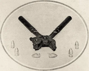Moule à balles utilisé au XIXe siècle