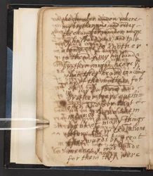 Certaines vieilles histoires enregistrées par une vieille dame avant sa mort, à lire par ses enfants et sa postérité