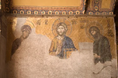 Europe-Asie, Turquie, Istanbul, Musée Aya Sofya (537 AD, anciennement mosquée et église), panneau de mosaïque représentant le Christ, Marie et Jean-Baptiste