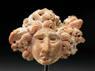 Tête de Méduse, de Bactriane ou Gandhara, IIe-Ier siècle av. J.-C.