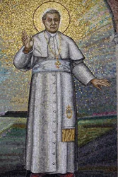 Abbaye bénédictine Madonna della Scala : Mosaïque représentant le Pape Pie X, Noci, Italie